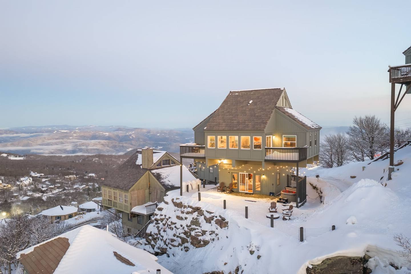Top of Beech chalet exterior at dusk on Beech Mountain