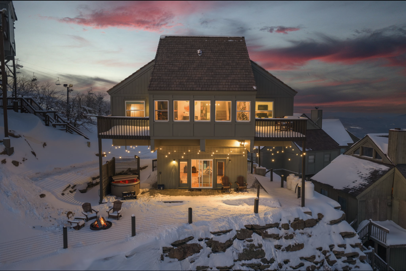 Top of Beech chalet exterior with mountain views