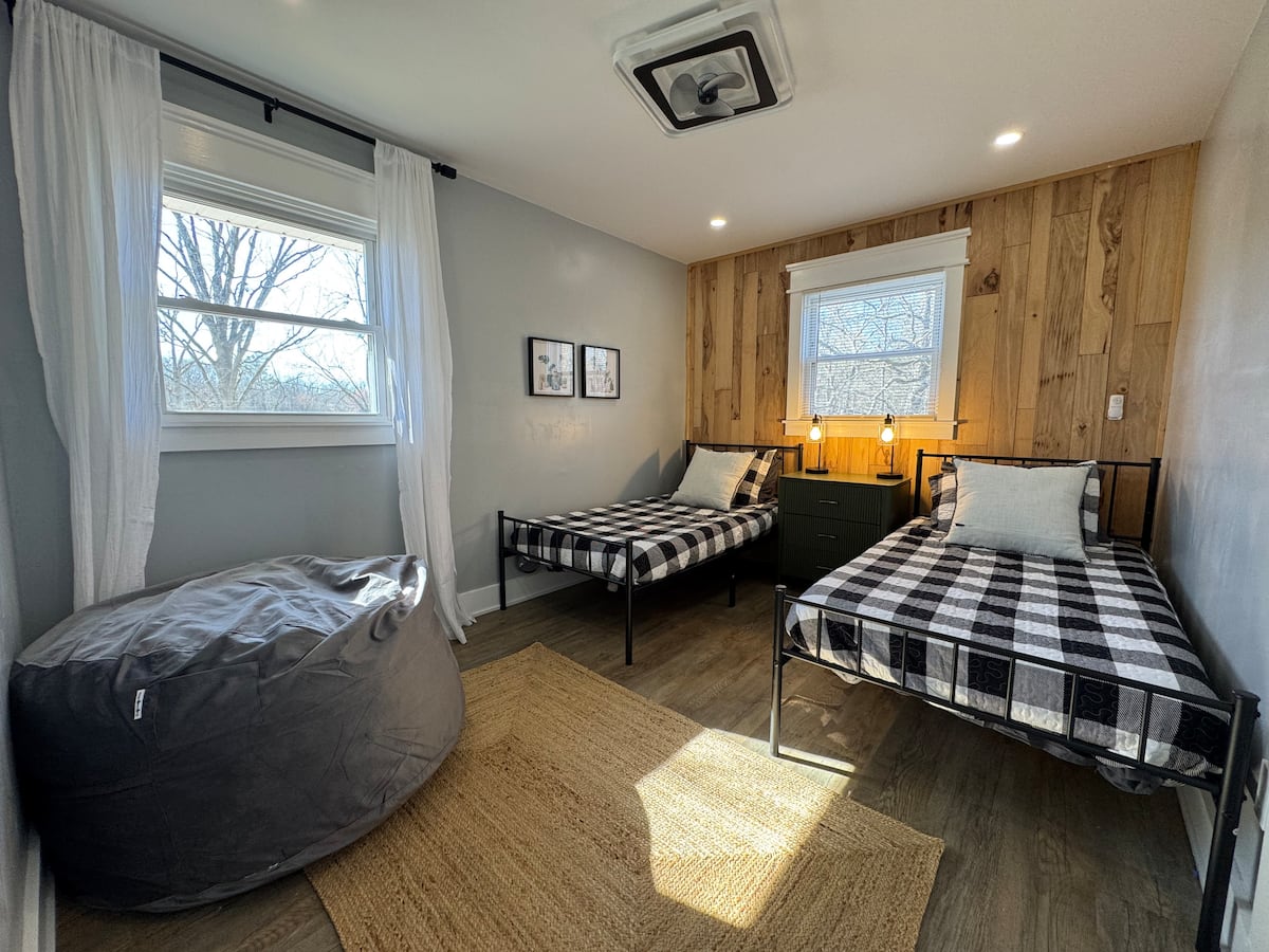 Barn Suite bunk room