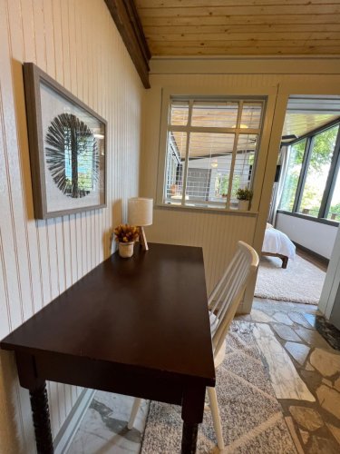 10c7e28e-9754-4aef-80cb-f004f570a3dc