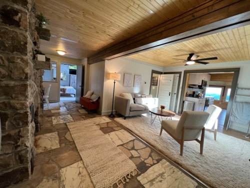 37a0a2ac-306a-46e2-b563-2495f80277c7