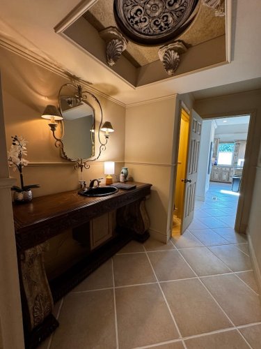 381d0206-e8ba-4eea-a4c0-85b26cdb5c00