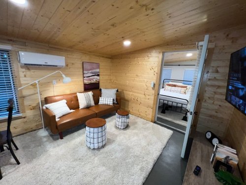 3ae308a8-1f44-47f4-84a7-e51b2025803b