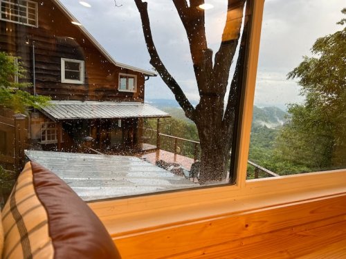 3aeccbf5-a9fe-4029-8160-3203282b4355