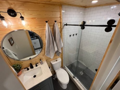 4d6329f3-4b1c-4a6a-97af-276e2c81c631