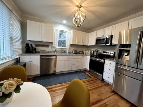 55b89d18-6d9f-4f52-94ee-a4f3b94e5710