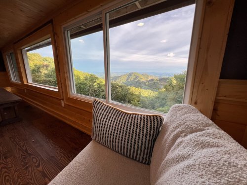 5859bdcd-b282-4ed0-982b-caa546117f97