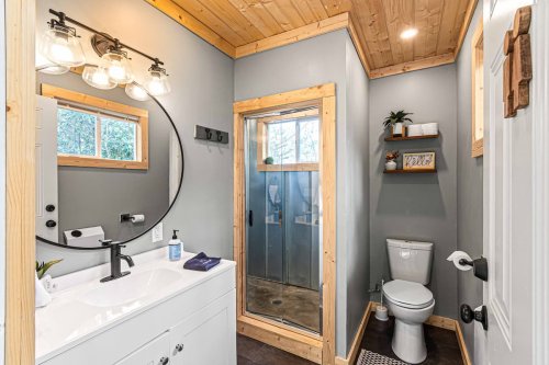 679819b5-a1bc-4fa7-ad85-4b7358f1af06