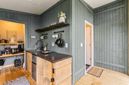 77c27325-d687-4c20-a98a-29bc3dec1595