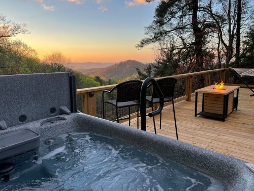 8c4da2a7-deba-47ba-9b6d-c2e755bcaafc