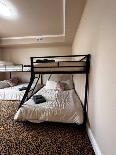Castle CLT | PRIV POOL | Bedroom 4