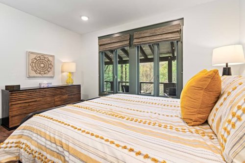 Bedroom-4