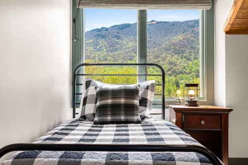 Bedroom-5