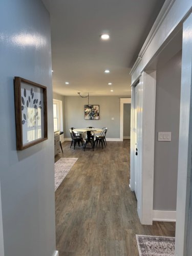 Dining area 1