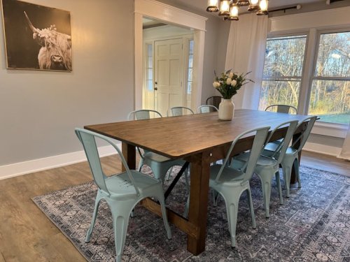 Dining area 1