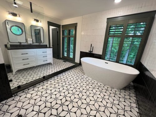 Full bathroom-1