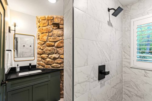 Hidden Castle I Full bathroom 3