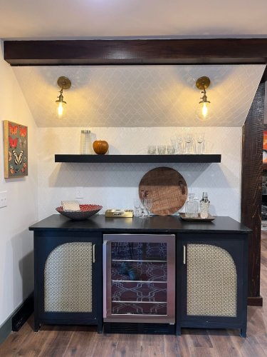 Full kitchen