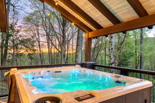 Hot tub