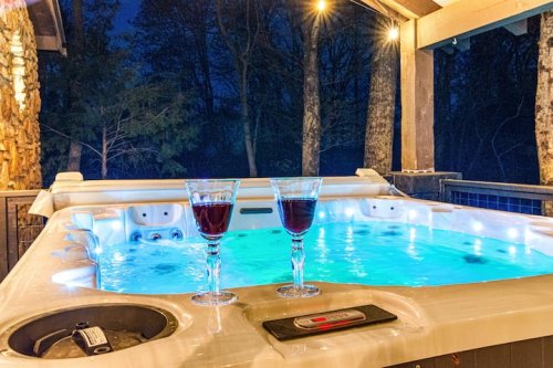 Hot tub