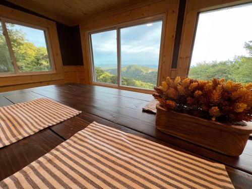 b6a640e0-8599-4852-b25c-37a8e5c75ce2