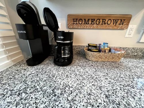 ce6739ca-9ef3-479f-931a-75ad5374320b