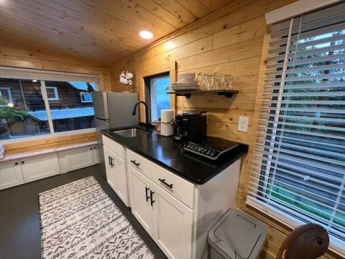 cf867c4a-2cea-41c4-a0ee-659c5706aae7